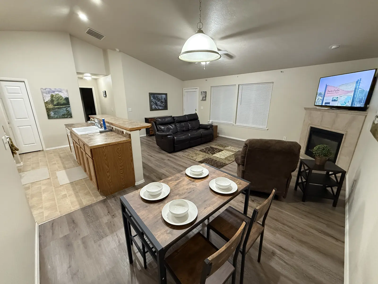 Dining space at Dora Drive Cozy Stay
